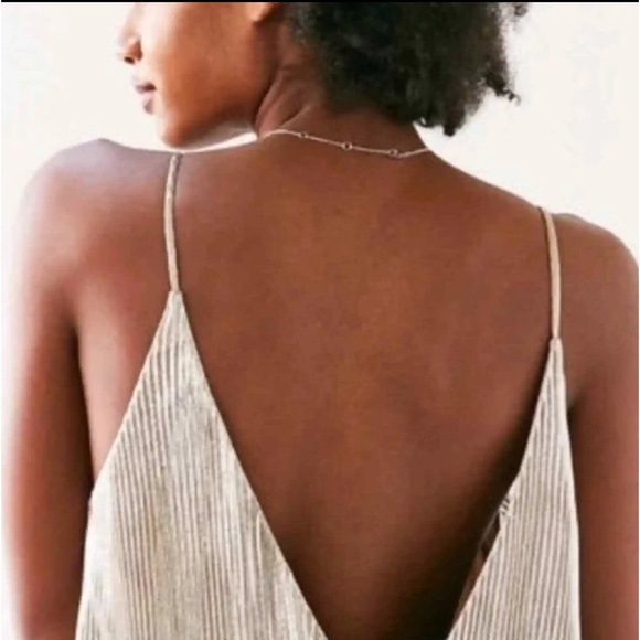 Urban Outfitters Kimchi Blue Gold Accordion Pleat Midi Dress Size Small - Picture 1 of 8